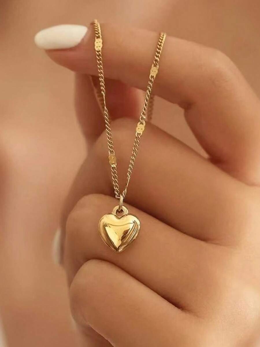 Collier pendentif cœur minimaliste, style simple et raffiné