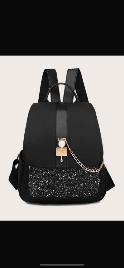 Valise Shella